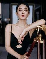 一文读懂绝区零艾莲测评,星际编年史:版本更新与玩法全解析