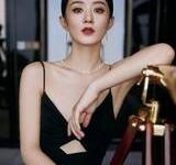 9377手游官网,星际秘境：沉浸式视觉与深度挑战